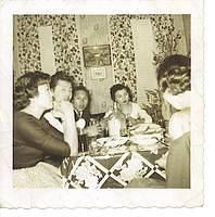 382553_10201098962027795_607838459_n